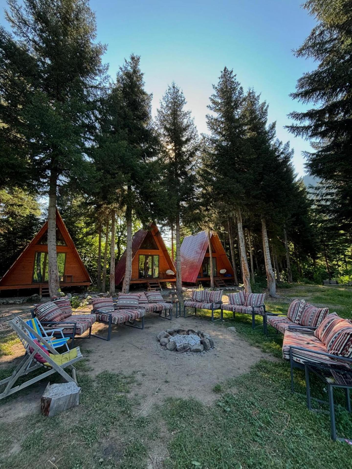 Bude Mestia cottages Esterno foto